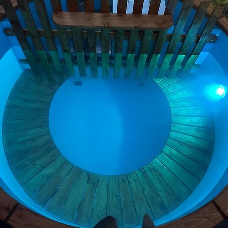 Vardzia Glamping Eksteriør billede